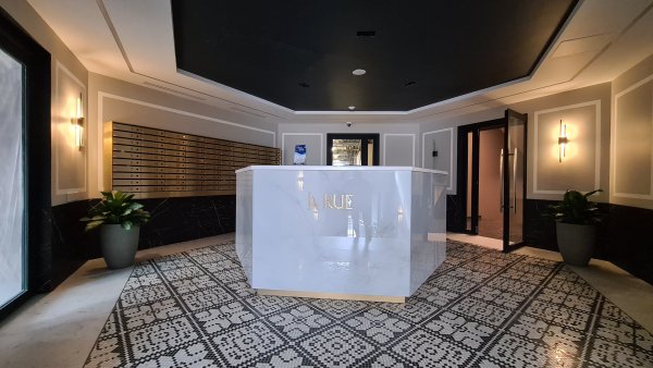 Если Вы хотите сдать апартаменты в ЖК комплекс апартаментов La Rue (Петровка 26), то позвоните Виктору 8 (926) 229-66-22 прямо сейчас!